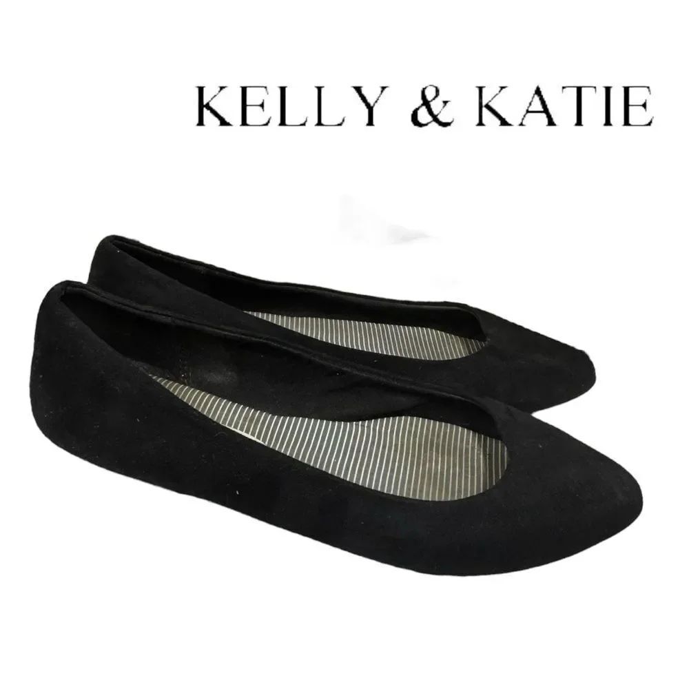 Kelly & Katie Pirassa Women's Slip-on Black Suede Ballet Flats 7
